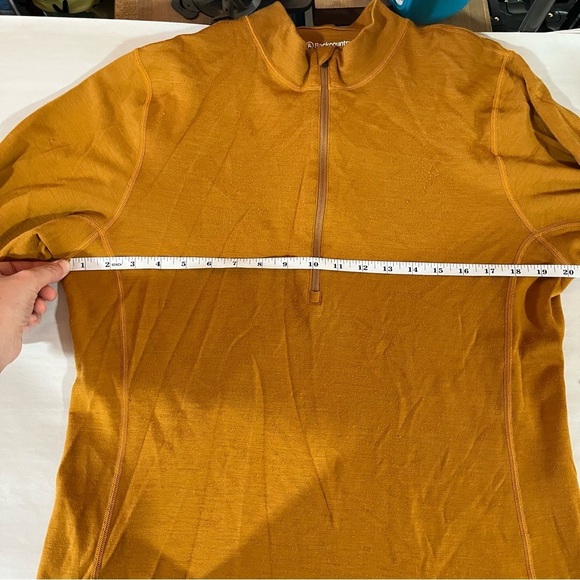 Backcountry Men's 1/2 Zip-Up Merino Wool Base LayerSweater in Mustard XL - Picture 10 of 11
